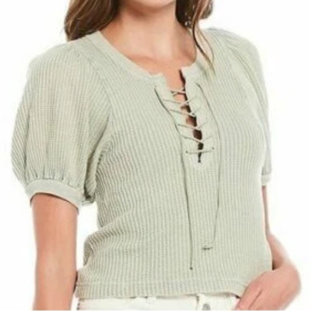 FP one size medium free people Women's Sage Green Lace-Up short sleeve puff top